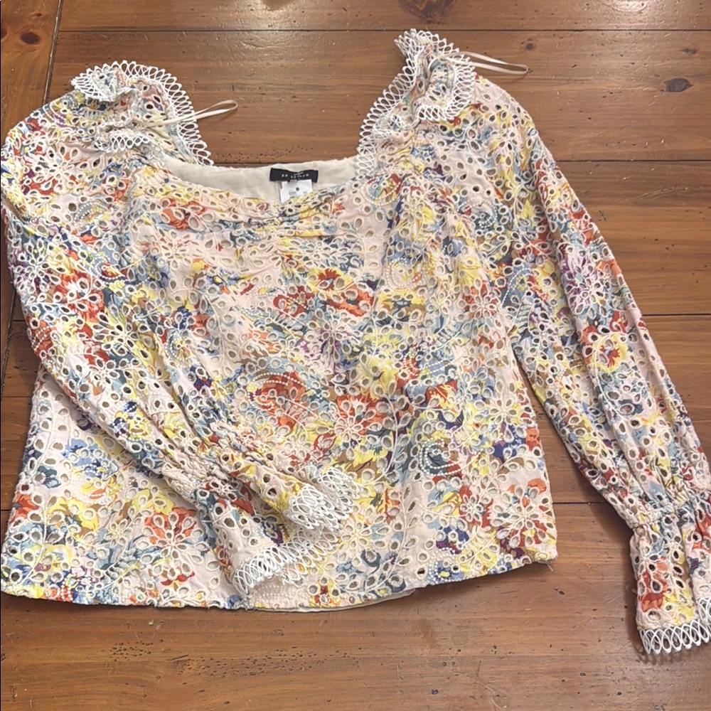 New En Saison Colorful Floral Lace Blouse Size Small Boho